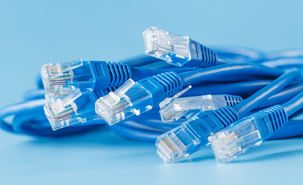 Ethernet & Fibre Optic Cables